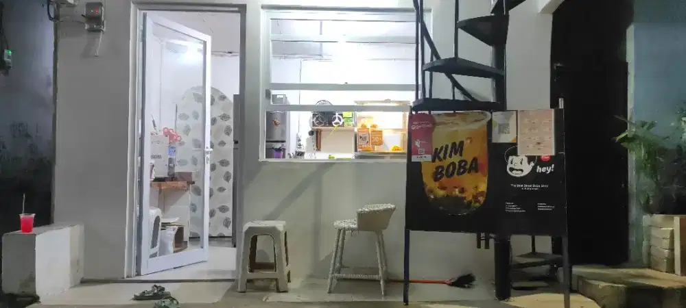 Disewakan rumah dan Kios Usaha Ex Kimboba Kapuk