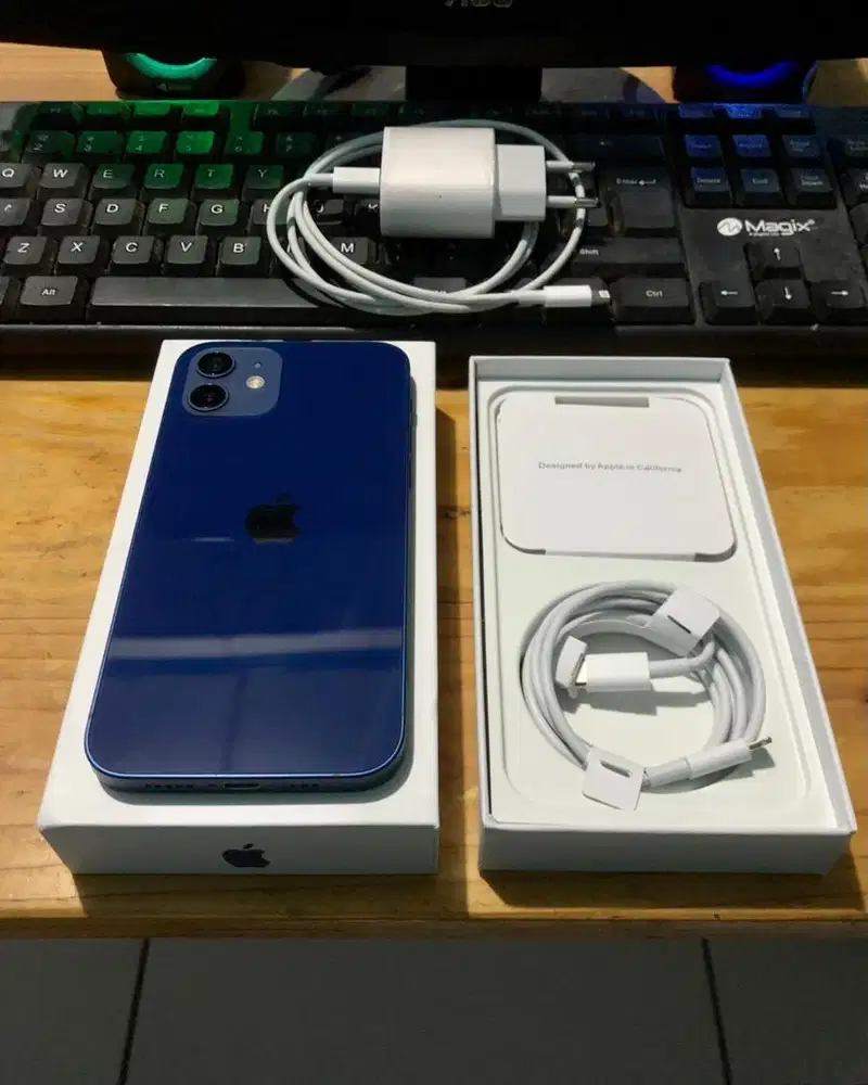 iPhone 12 64GB Blue