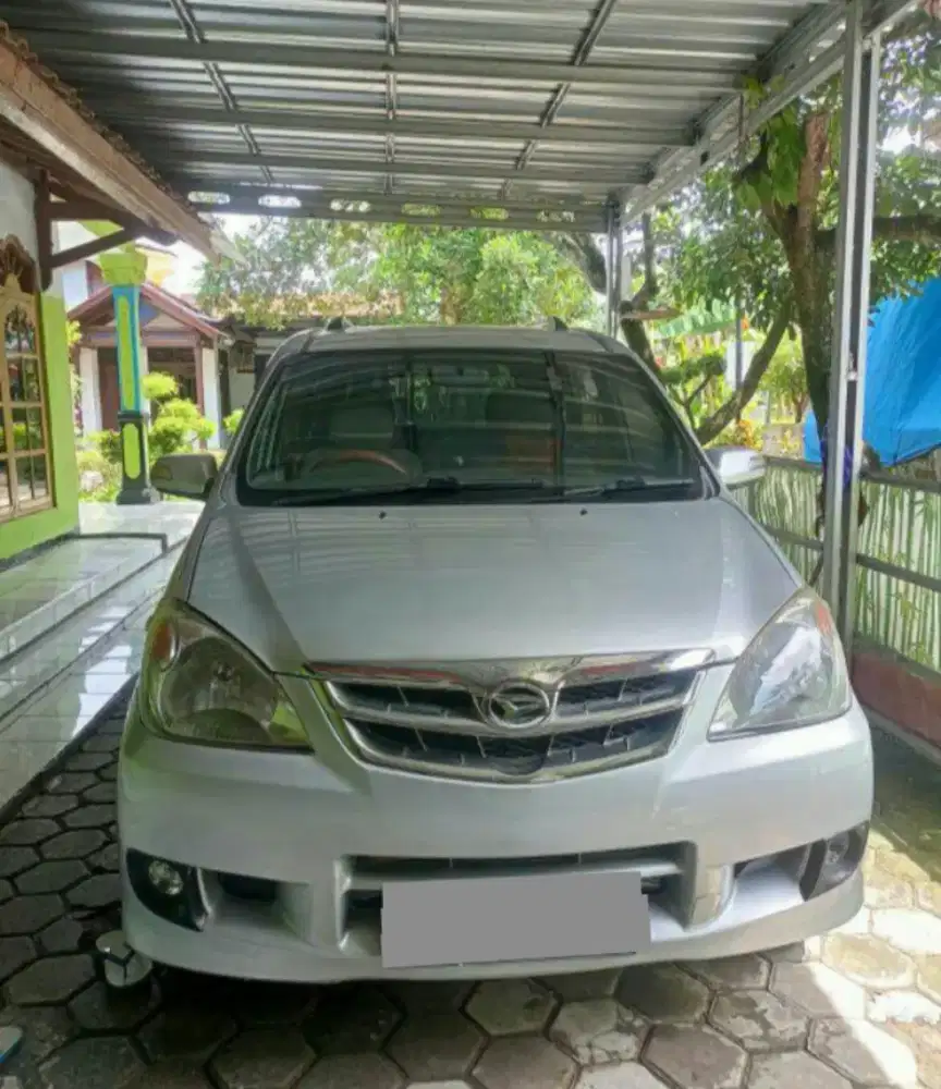 Daihatsu Xenia 1.3 M/T 2009