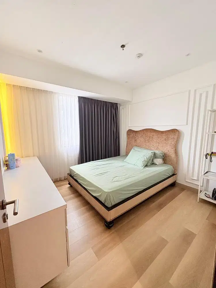 Dijual Cepat: 2BR Royal Olive, Akses Mudah Sudirman/Kemang