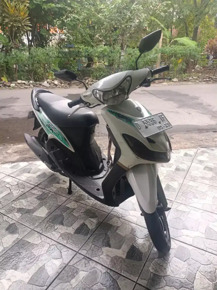 Jual mtr mio th 2011