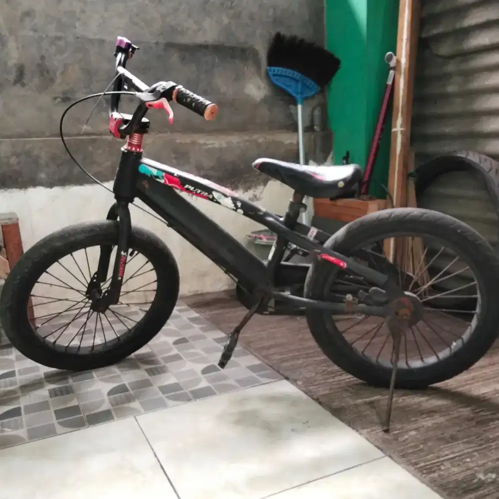 Dri pdh GK di pake jual ajh bn dalam bgus