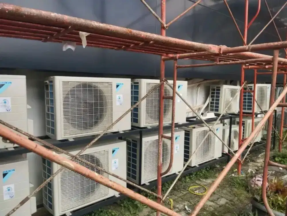 Service AC kulkas mesin cuci pompa air dan lain lain