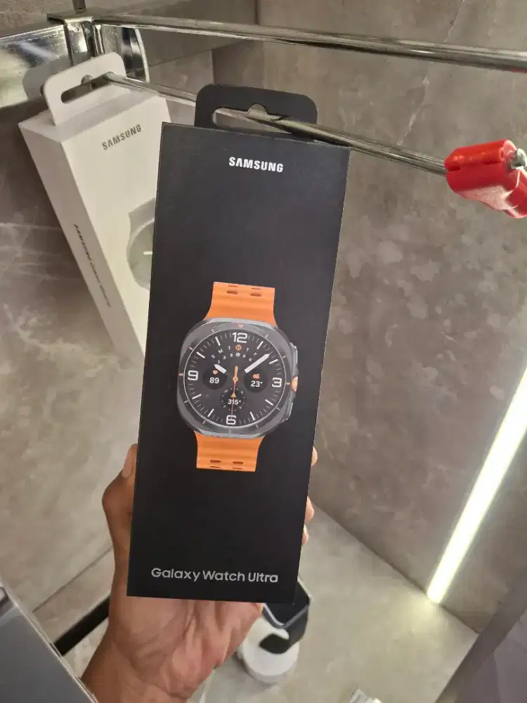 Smartwatch Samsung Watch Ultra 47mm Diskon 2 Juta