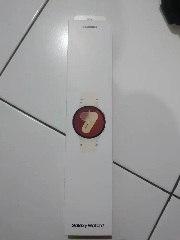 Samsung galaxy watch7 40mm new