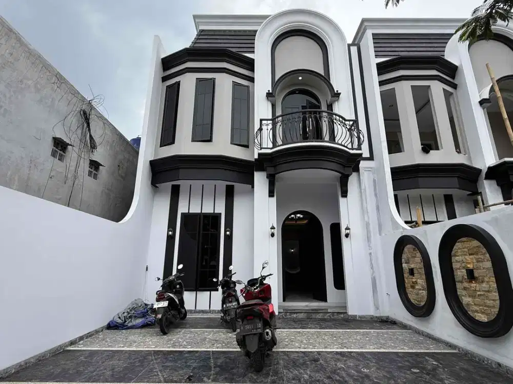 Rumah Mewah 2 Lantai Ceiling Tinggi Termurah di Andara Jagakarsa, Jakarta Selatan.