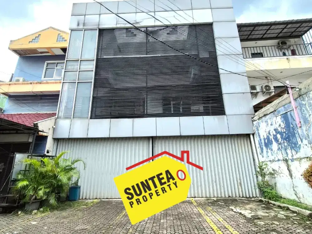 Ruko 3 Lantai Siap Huni Dekat dengan Bintaro Plaza - 0898