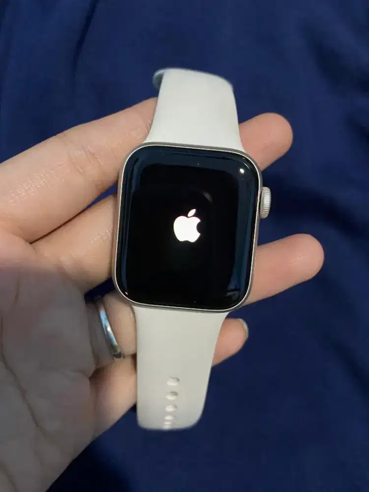 Apple Watch SE 3 40mm Mulus Fullset | BH 100% | Siap Pakai