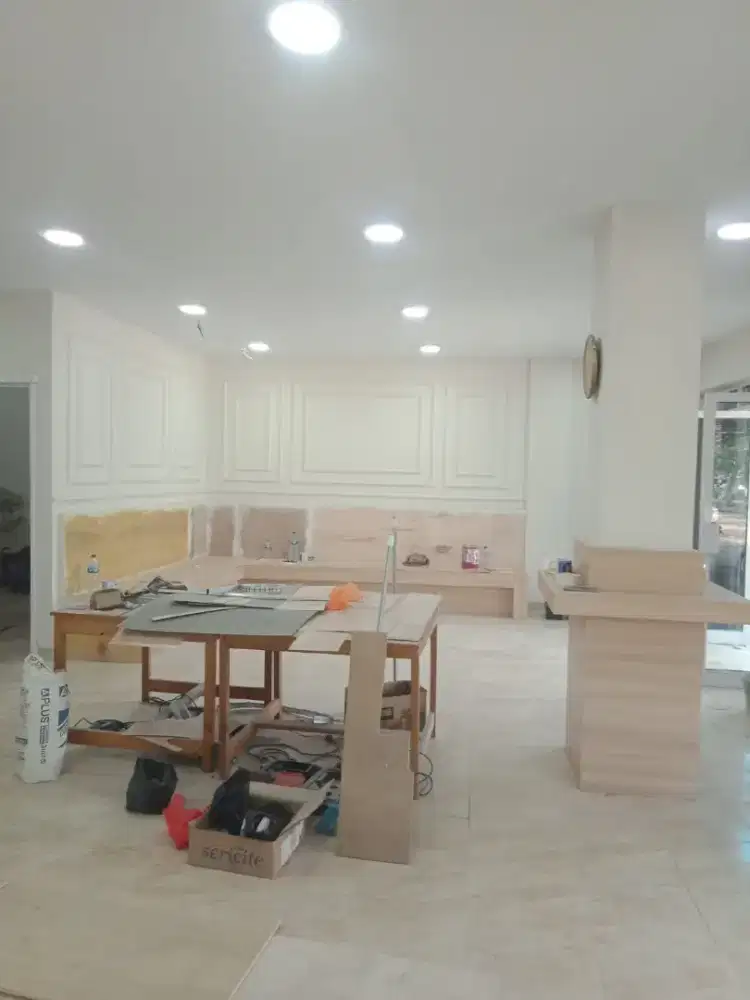 Jasa tukang bangunan harian dan borongan