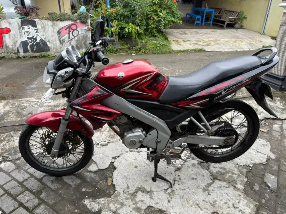 Vixion THN 2009 plat AB sleman