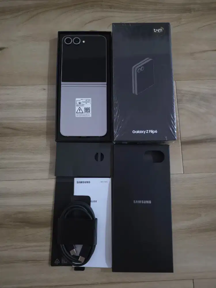 Samsung flip 6 12/256 minus ad deadpixel tidak pengaruh sama sekali