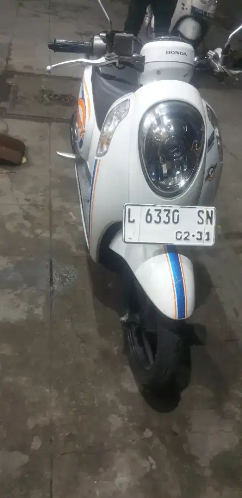 Scoopy Sporty th 2016 mulus pjk  baru 02-2027