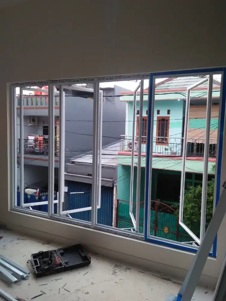 Jendela aluminium