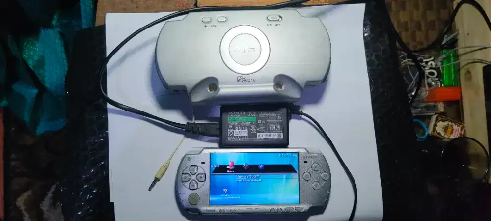 Psp seri 2000 +speaker