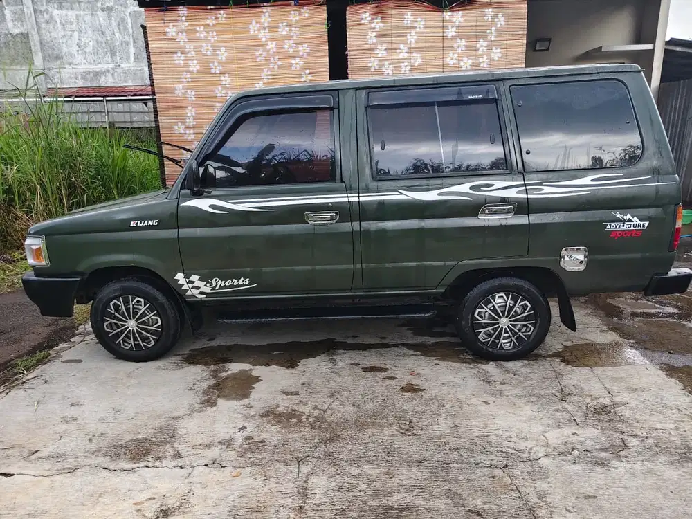 Toyota Kijang Super 1988 Bensin