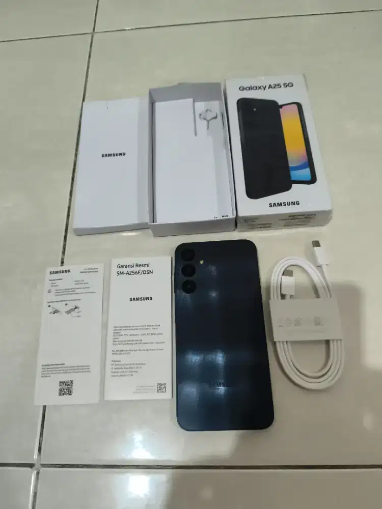 Samsung a25 5g 8/256 blue black sein