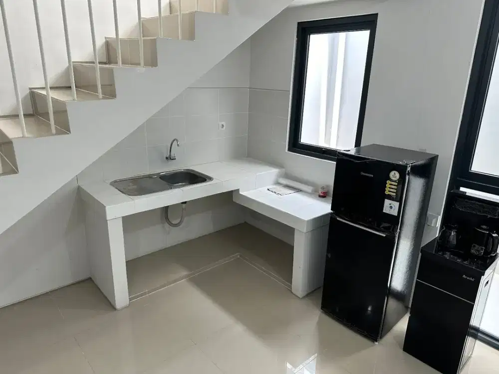 Sewa Kontrakan Rumah di Royal Residence Harga Murah Dekat Citraland Surabaya Barat Per Tahun Tahunan Perumahan 2026 Dibawah 65jt