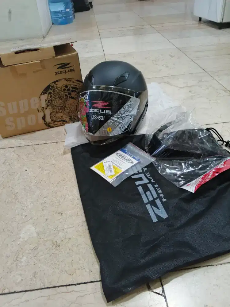 helm zeus zs 631 matt black mulus