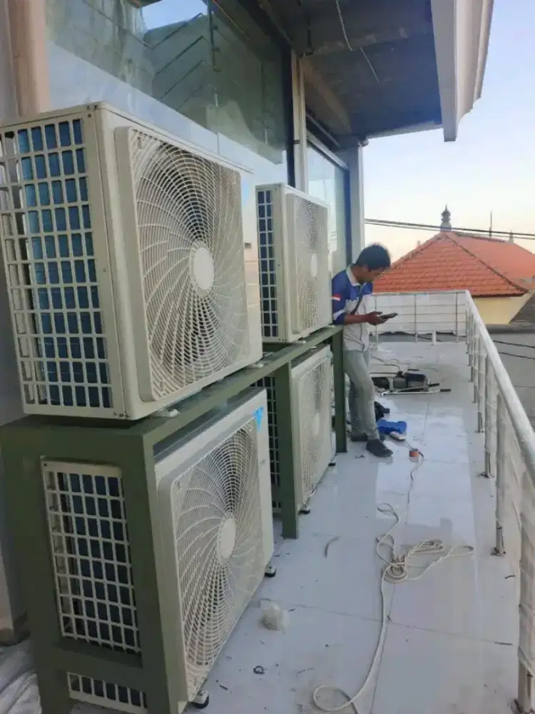 Service AC kulkas mesin cuci pompa air dan lain lain