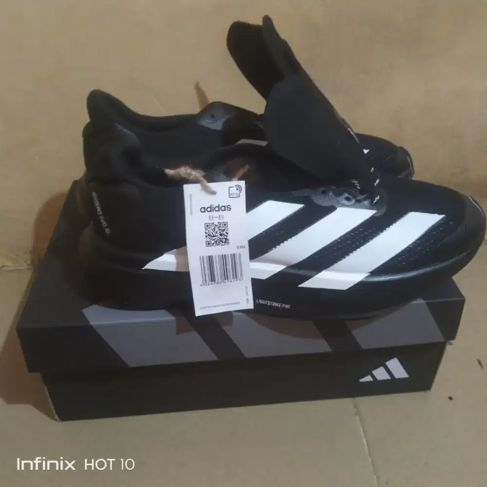 Bayarin aja sepatu adi zero size 43 insole 27.5