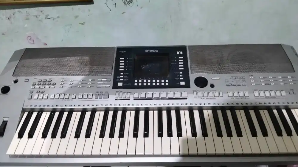 Jual Yamaha psr s710