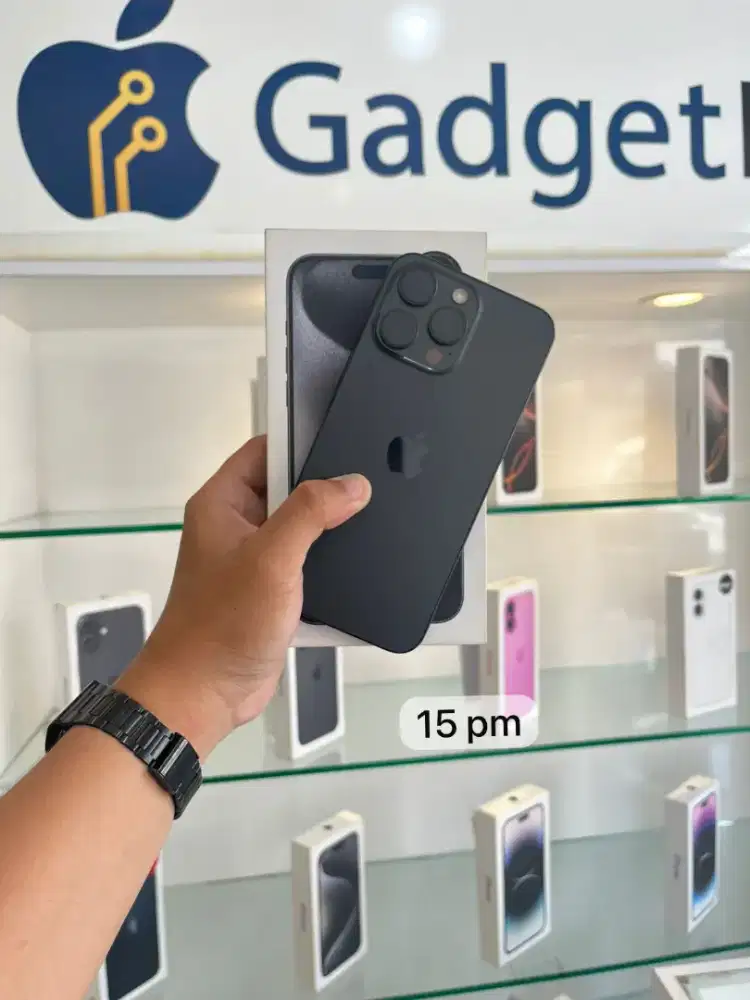 iPhone 15 Pro Max iBox