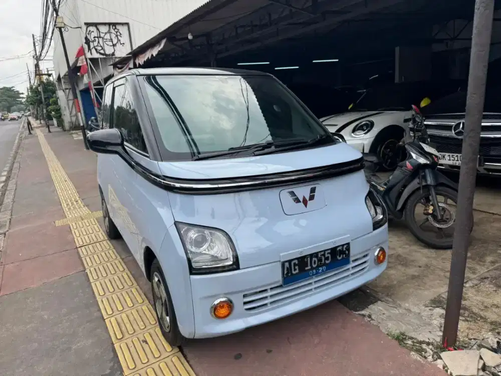 Wuling Air EV 2024 km 12rb istimewa