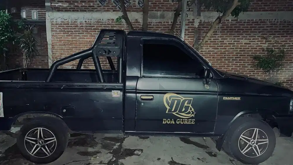 mobil ex angkut barang semi offroad gagah