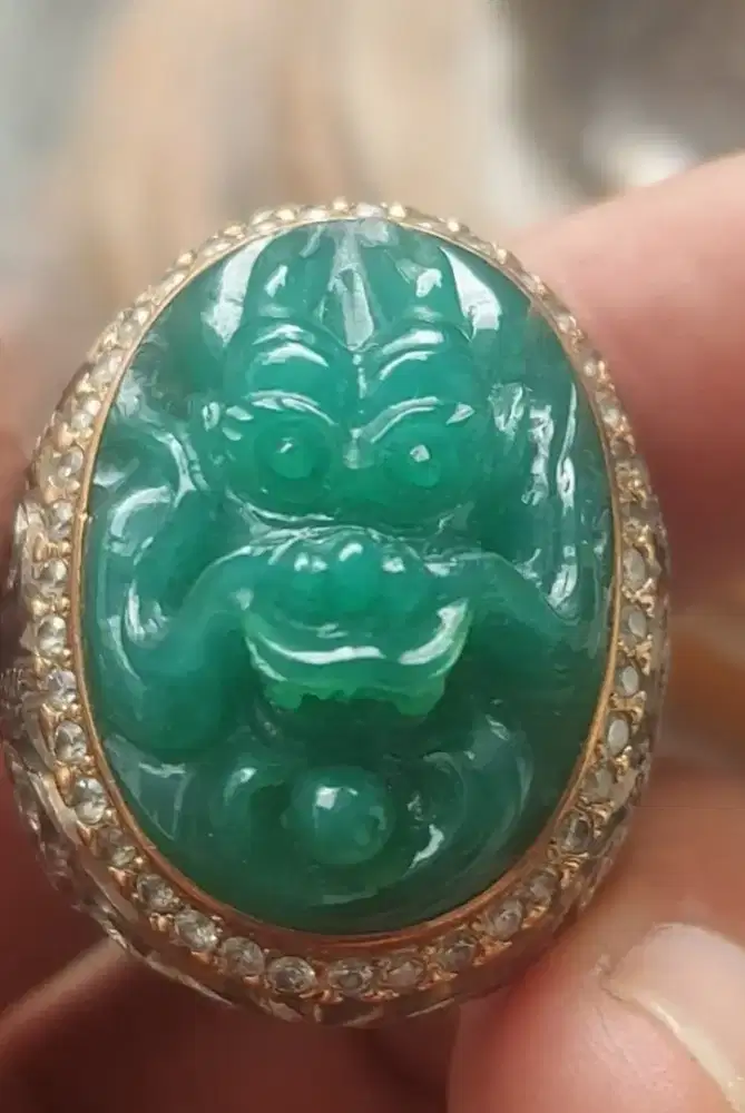 Batu Garut Hijau Carving/Ukir Manual