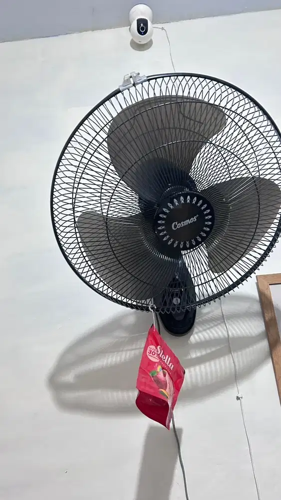 BUNDLING 2 KIPAS ANGIN COSMOS 1 REMOT (450.000)