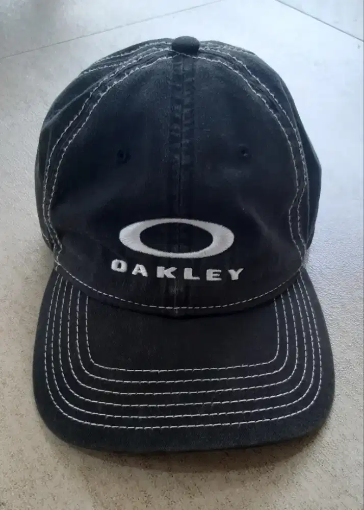 TOPI OAKLEY ORIGINAL