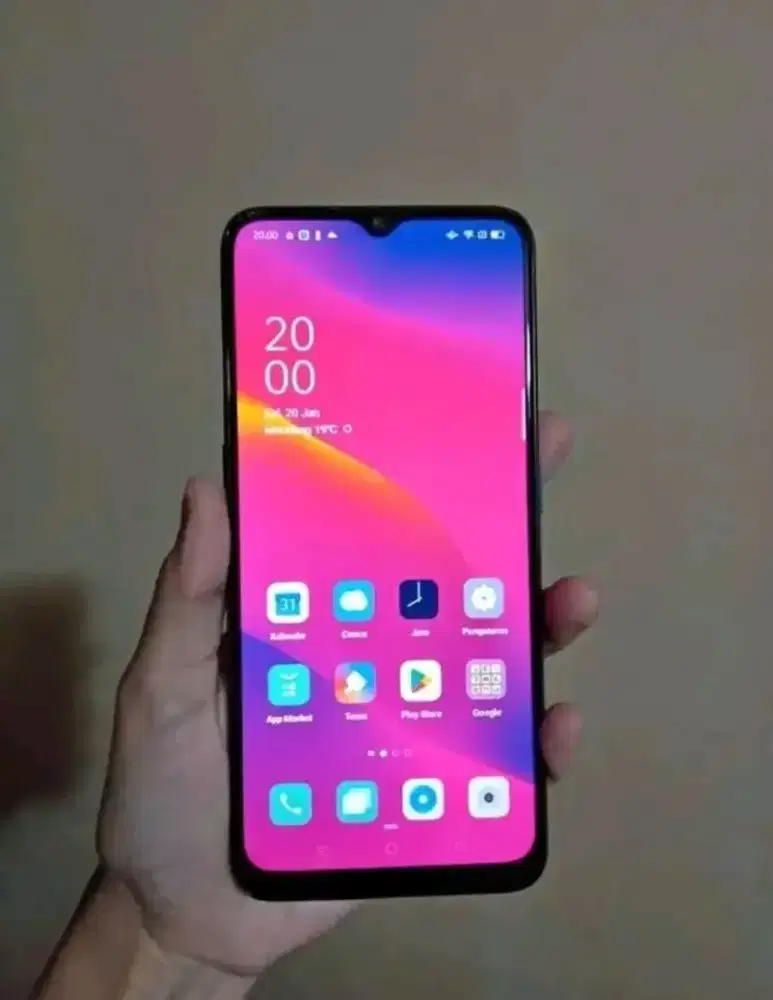 OPPO A5 2020
Ram 3+1/64