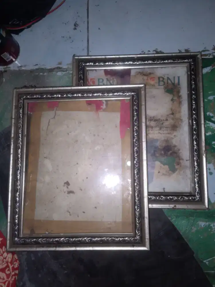 Di jual 2bh bingkai photo