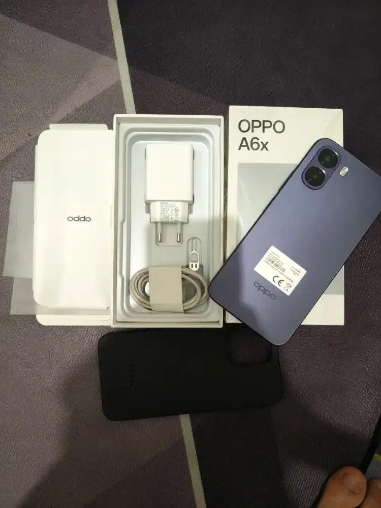 Oppo A6x 4+4/128gb