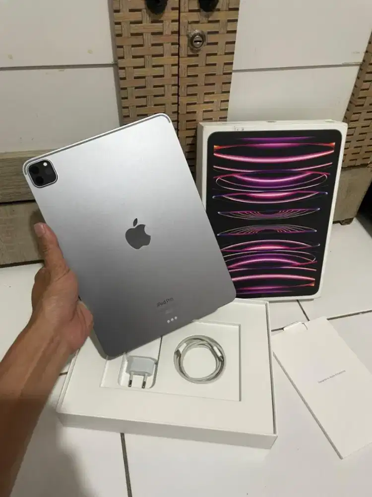 iPad Pro M2 Gen 4 11 inch 128 iBox Like New