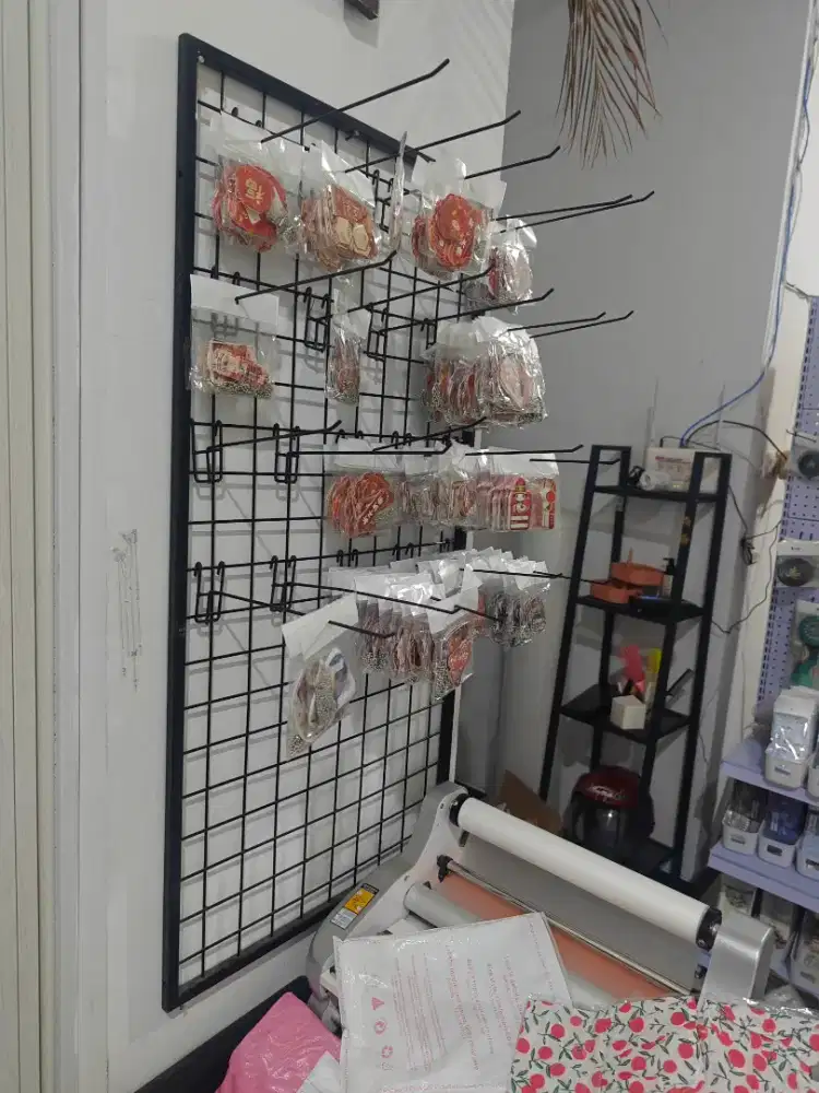 Loner untuk freelance . Butuh hanya selama masa lebaran saja