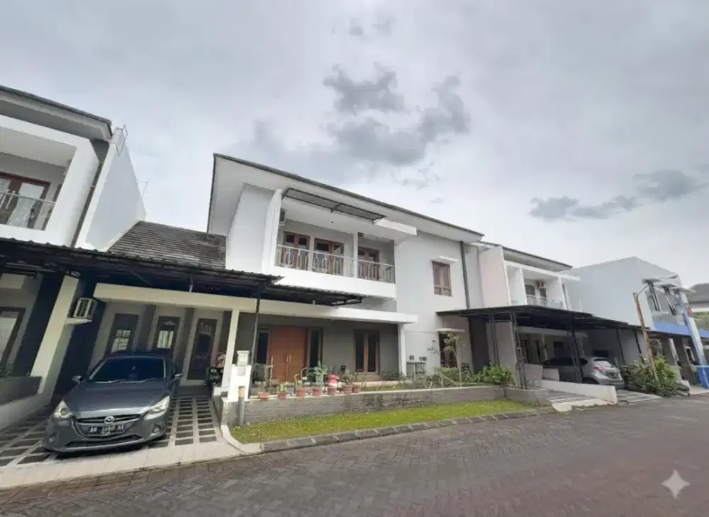 DIJUAL RUMAH EKSKLUSIF DI PONDOK PERMAI KADIPIRO – YOGYAKARTA