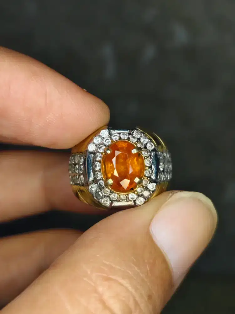 Natural Mandarin Garnet 1.84crt Kristal Gemericik Memo GRI Ring Perak