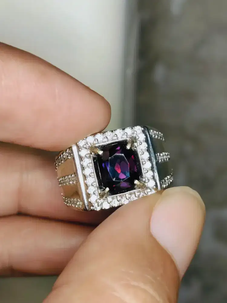 Natural Purple Spinel 2.27crt Kristal Gemericik Memo LOG-IN Perak