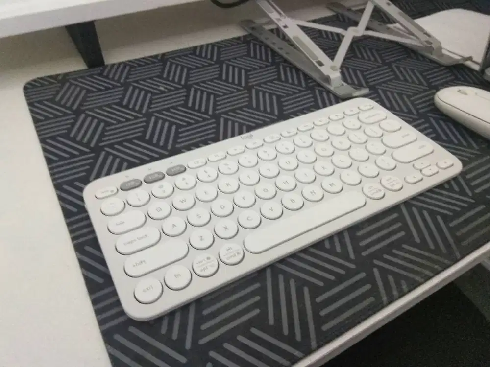 Logitech Pebble Keys 2 K380s Keyboard Wireless Bluetooth