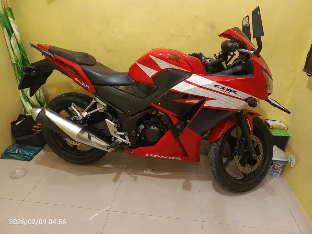 Dijual Honda CBR 150R