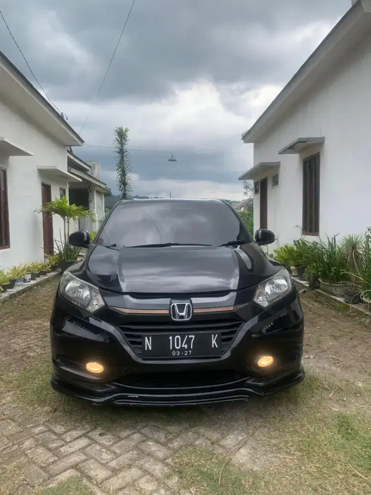 Honda HR-V type E metic