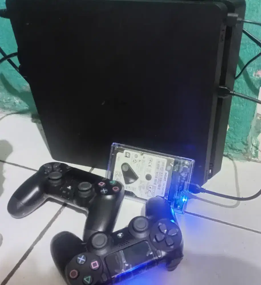 PS4 SLIM 1TB FW 11.00