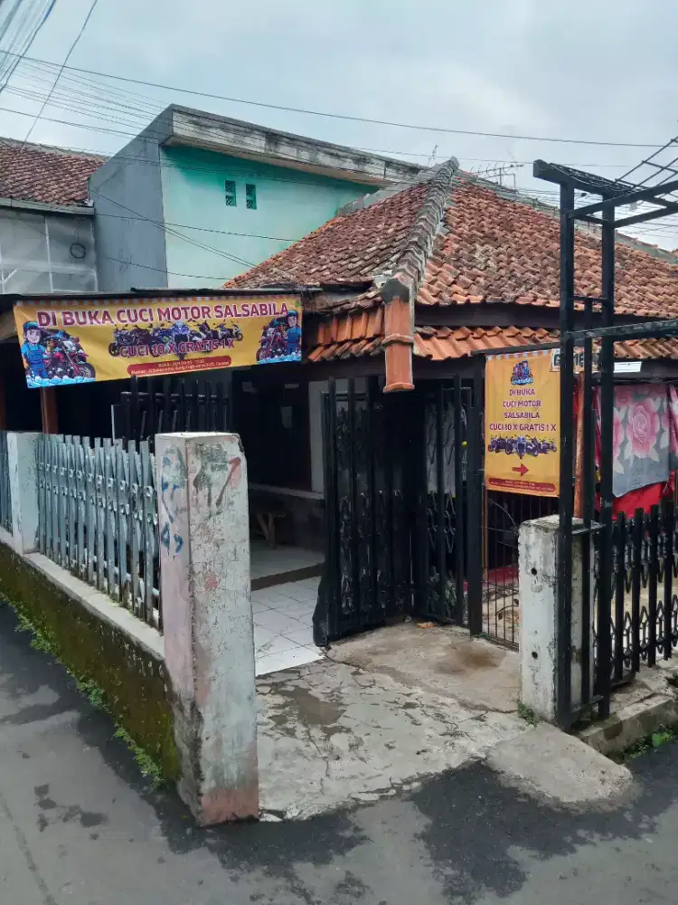 Usaha cuci motor, karpet dan sofa butuh 1pekerja pria.