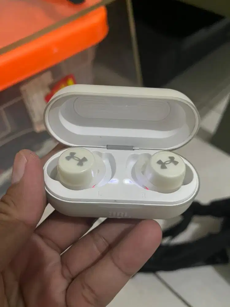 Headset JBL under armor streak