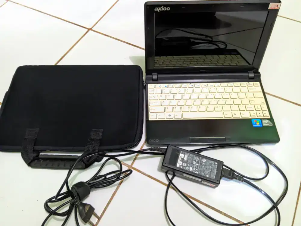 Notebook siap lembur kerja word Exel buat youtube an lihat film ok