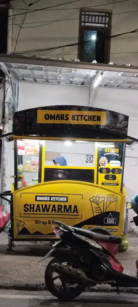 Di butuhkan karyawan untuk stand booth