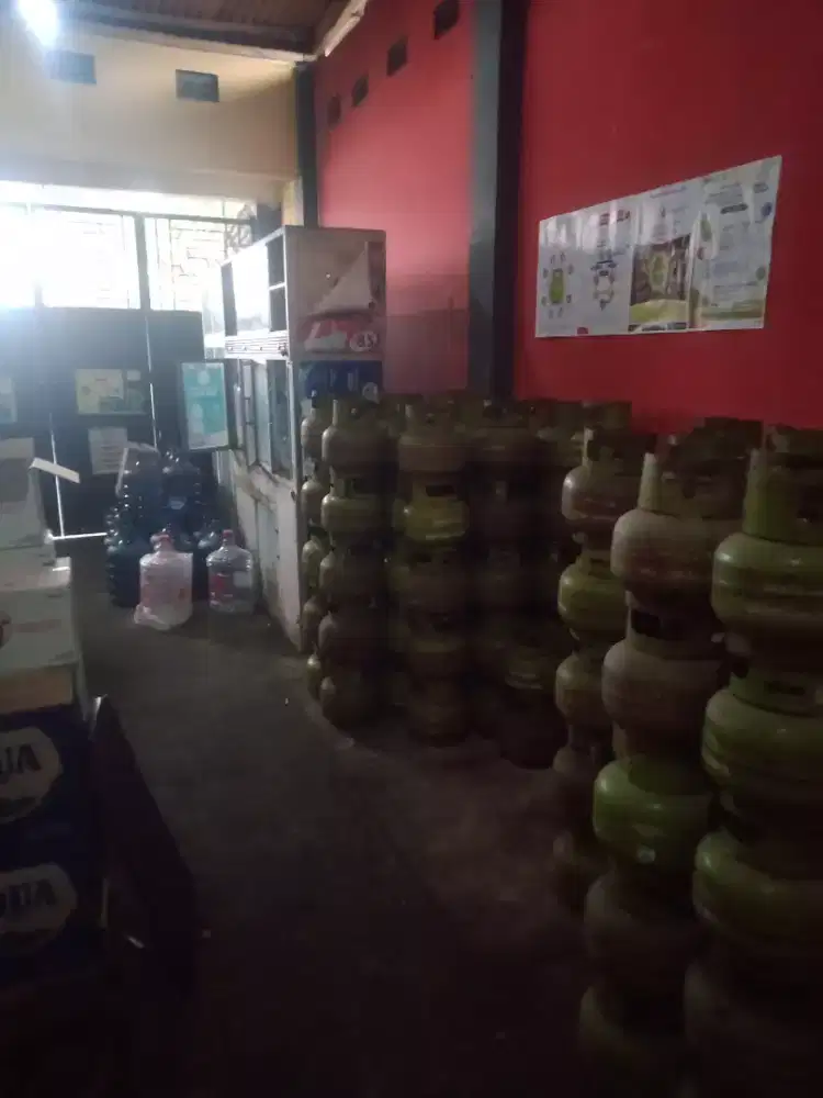 depot air ulang n pangkalan lpg krja Kirim air ulang dll dkirm ditoko