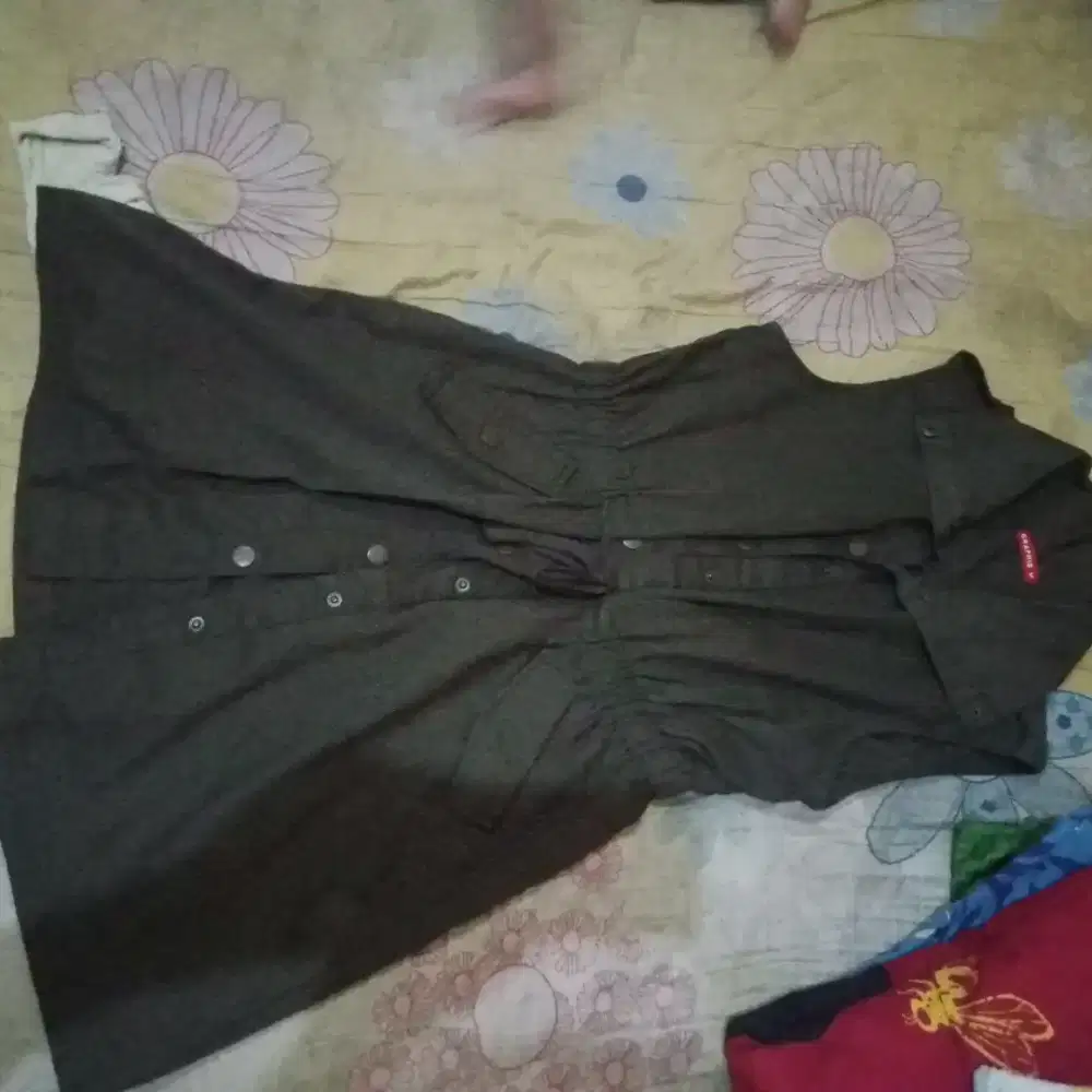 Jual preloved outer murmer