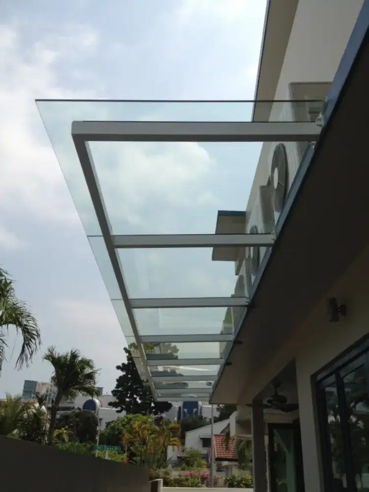 Kanopi atap alderon rs